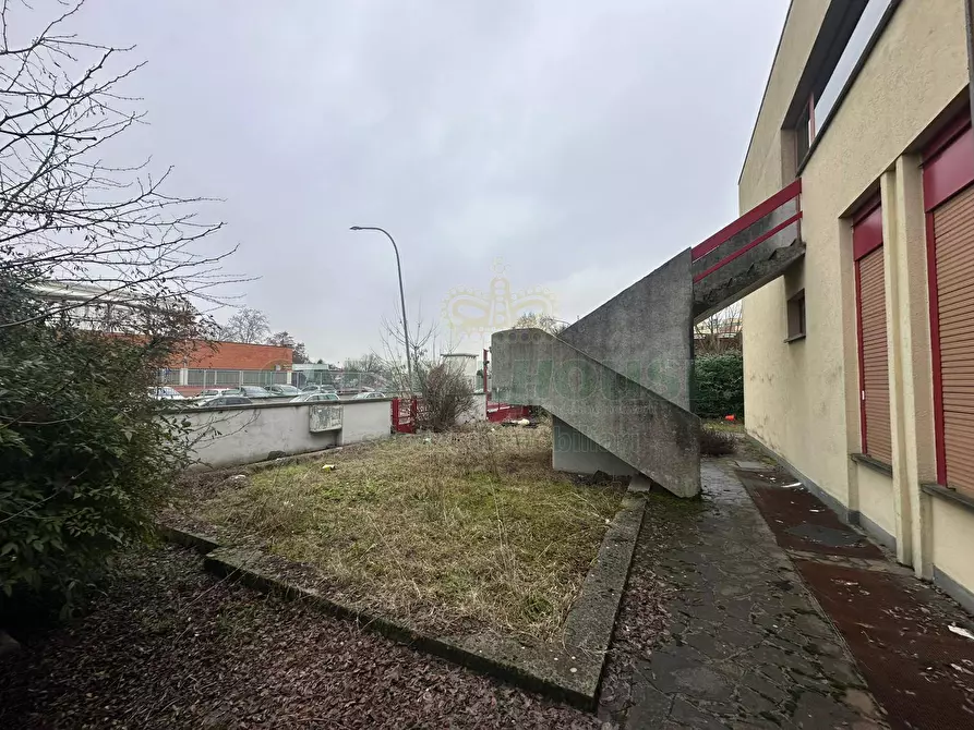 Immagine 7 di Capannone industriale in vendita  in Via Luciano Manara a Bologna