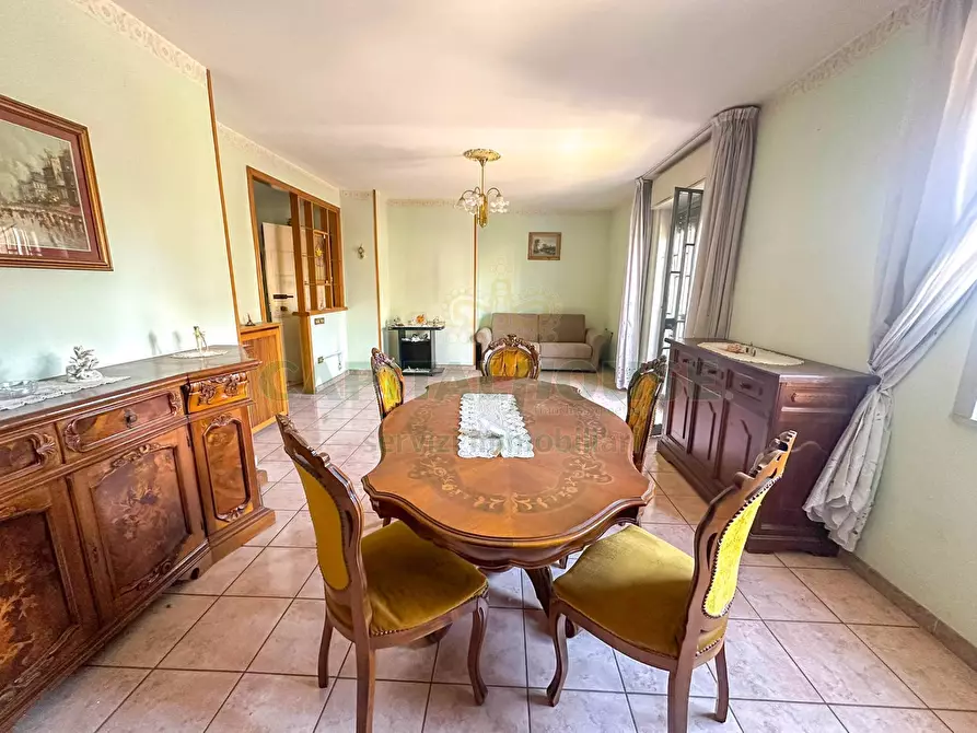 Immagine 5 di Appartamento in vendita  in VIA FRANCIA a Santa Maria Capua Vetere
