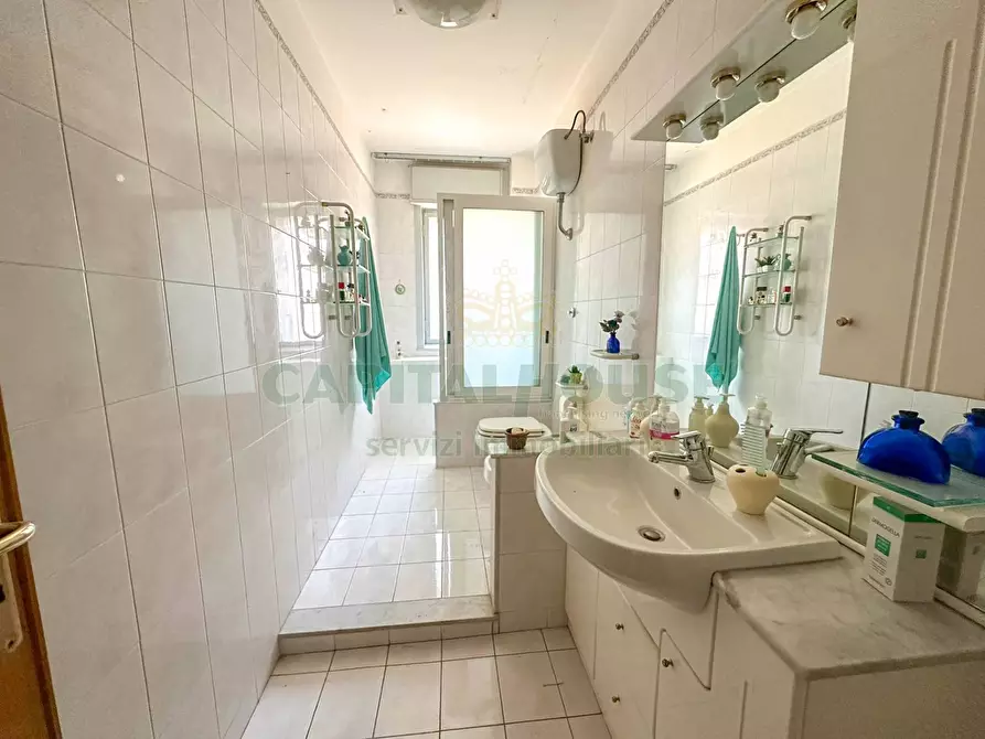 Immagine 11 di Appartamento in vendita  in VIA FRANCIA a Santa Maria Capua Vetere