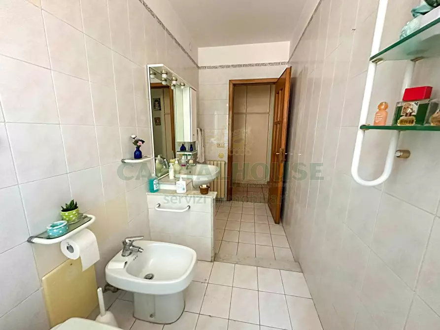 Immagine 12 di Appartamento in vendita  in VIA FRANCIA a Santa Maria Capua Vetere