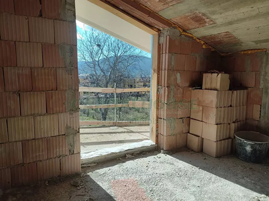 Immagine 11 di Villa in vendita  in sirignano a Sirignano