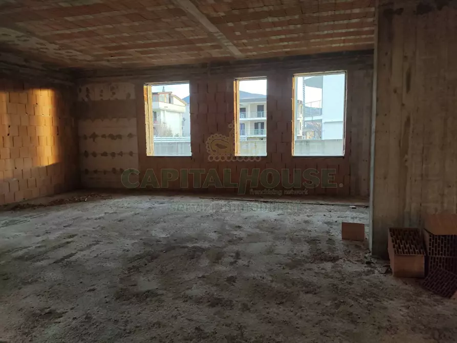 Immagine 40 di Casa indipendente in vendita  in viale michelangelo a Sirignano