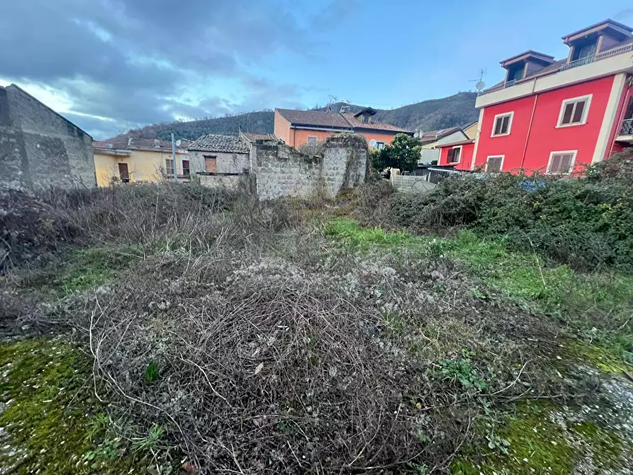 Immagine 1 di Terreno residenziale in vendita  a Fisciano