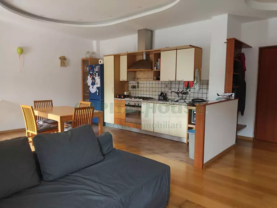 Immagine 5 di Appartamento in vendita  in baiano via rossellini a Baiano