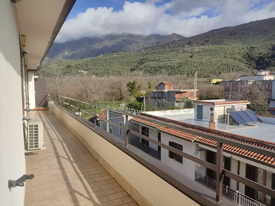 Immagine 6 di Appartamento in vendita  in baiano via rossellini a Baiano