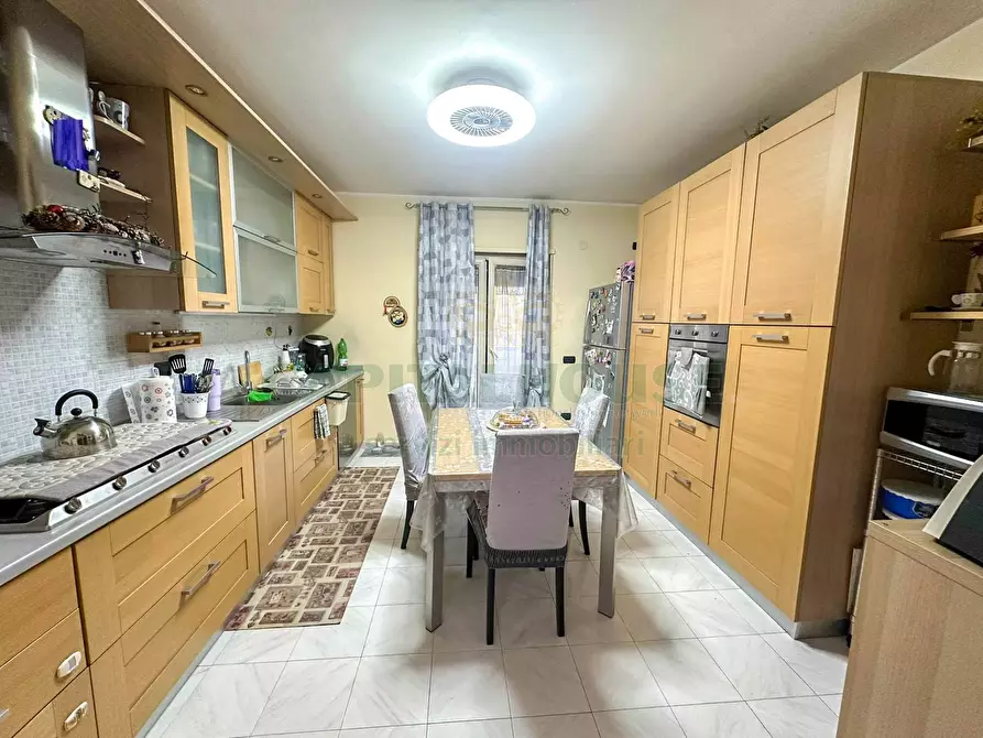 Immagine 5 di Appartamento in vendita  in zona supermercato conad a San Tammaro