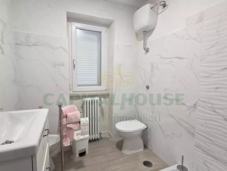 Immagine 17 di Villa in vendita  a Cervaro