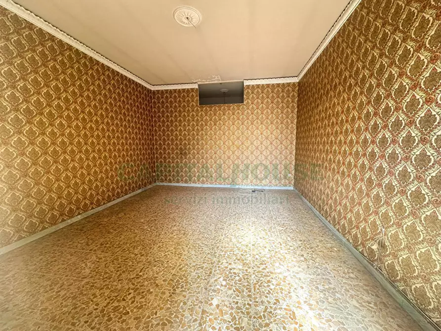 Immagine 4 di Appartamento in vendita  in ZONA VIA 4 NOVEMBRE a Capua