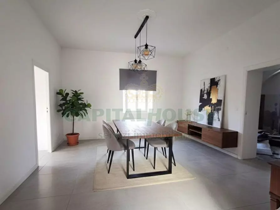 Immagine 3 di Casa semindipendente in vendita  in Via Casa Del Duca a Mercato San Severino