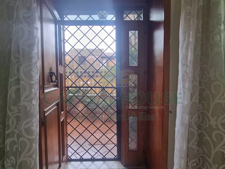 Immagine 11 di Appartamento in vendita  a Marcianise