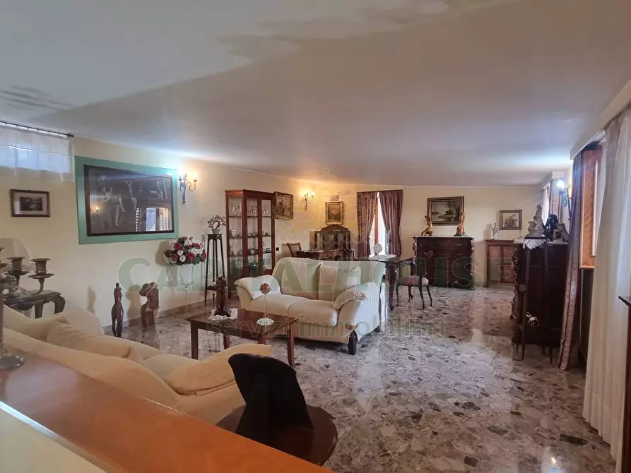 Immagine 52 di Appartamento in vendita  a Marcianise