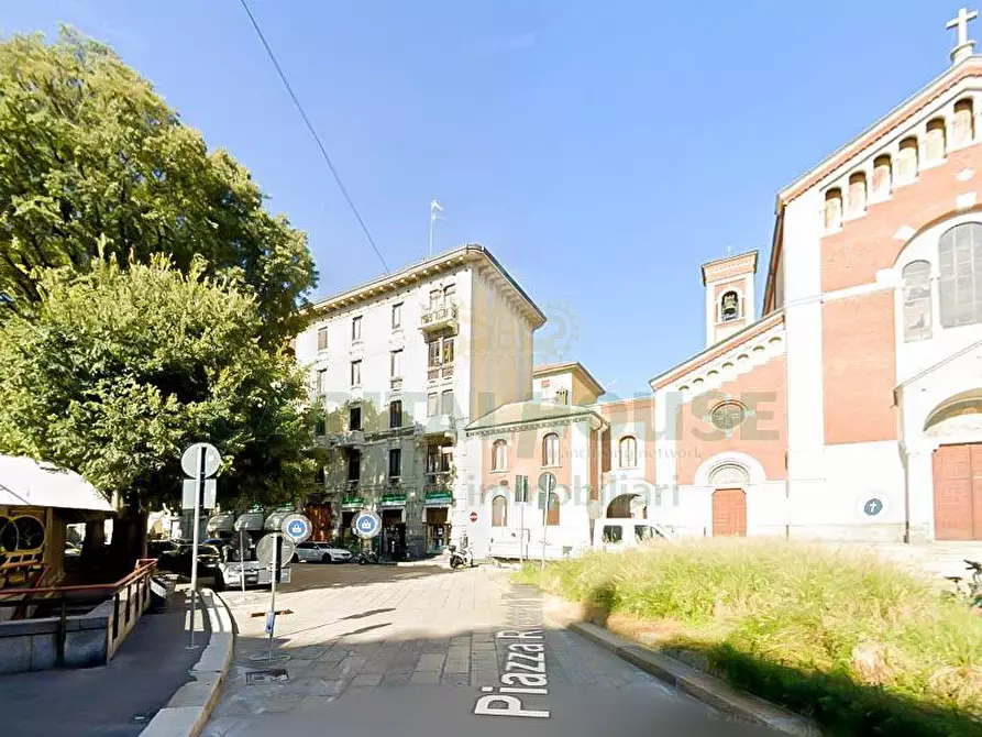 Immagine 5 di Appartamento in vendita  in Piazza Riccardo Wagner a Milano