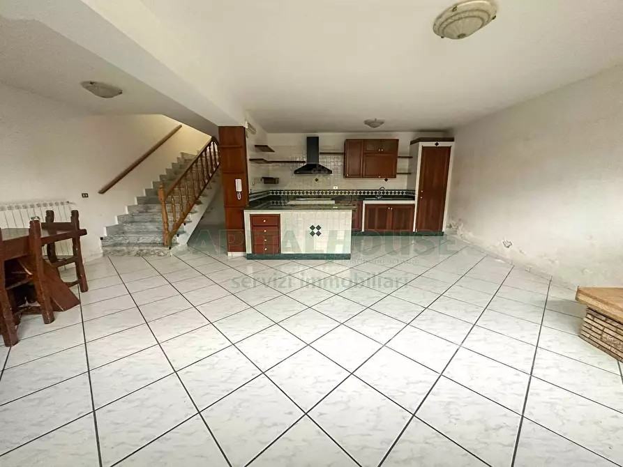 Immagine 16 di Villetta a schiera in vendita  in zona via villavella a Capua