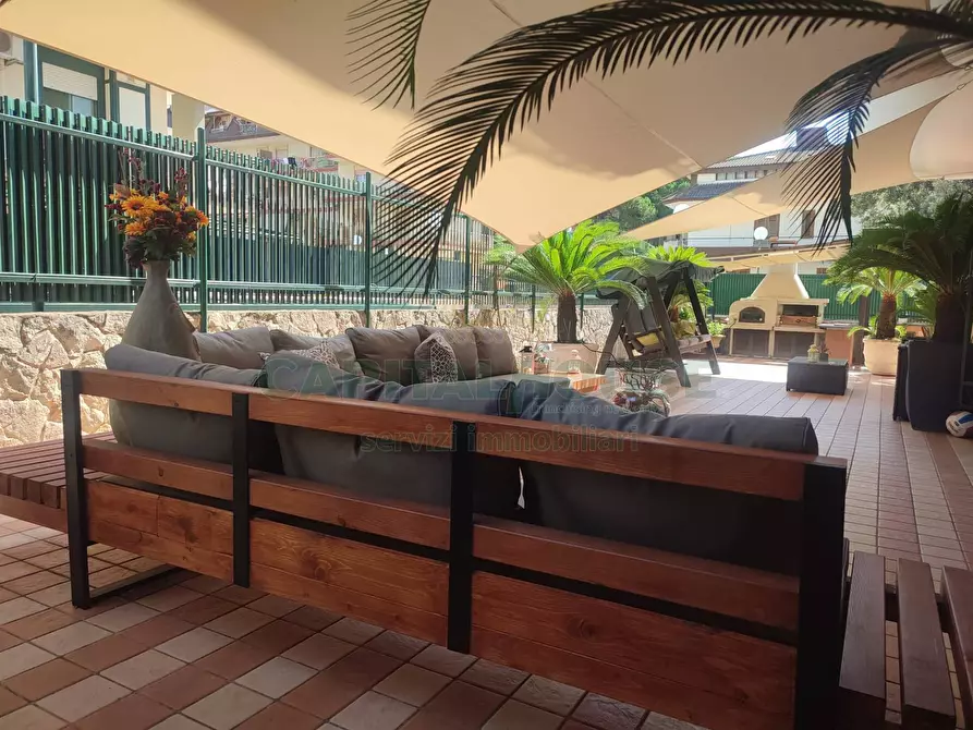 Immagine 23 di Appartamento in vendita  in Via Einaudi a Capodrise