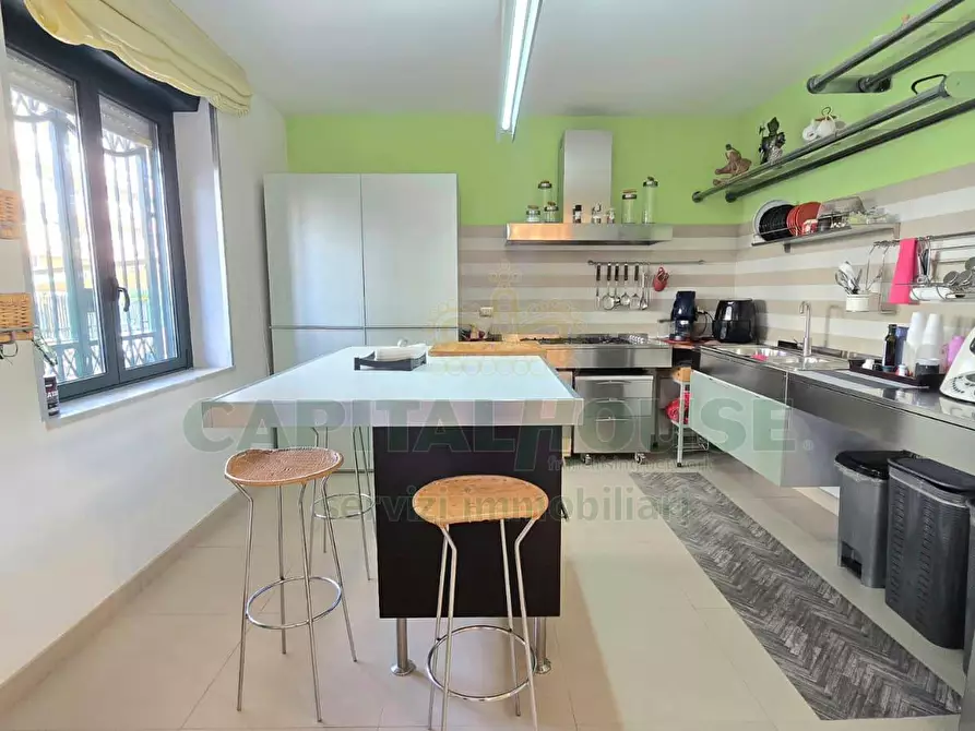 Immagine 13 di Appartamento in vendita  in Via Einaudi a Capodrise