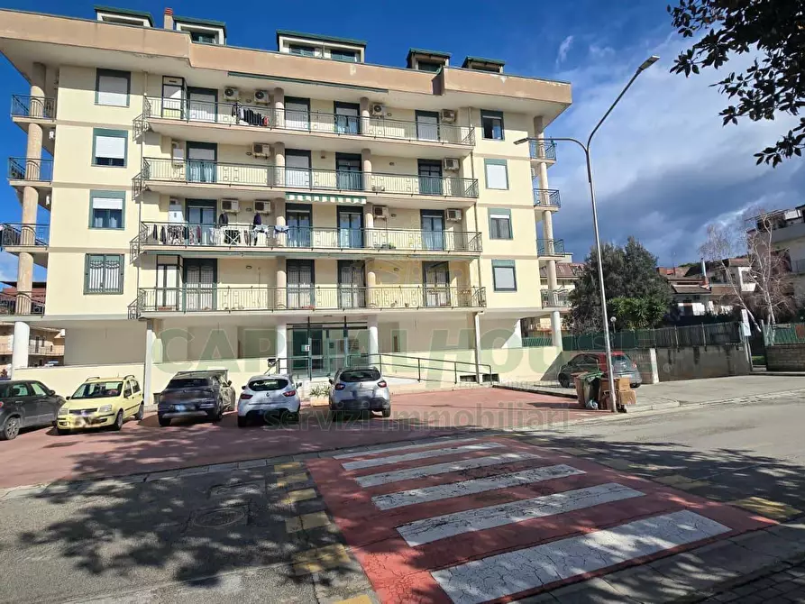 Immagine 31 di Appartamento in vendita  in Via Einaudi a Capodrise