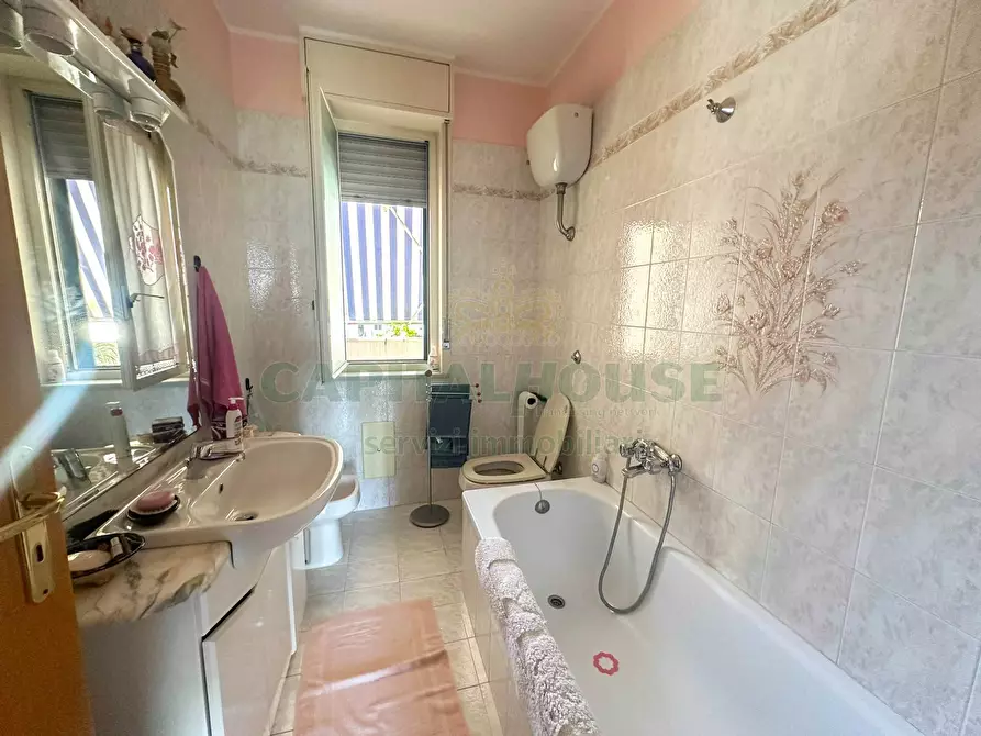 Immagine 10 di Appartamento in vendita  in ZONA CONAD a San Tammaro