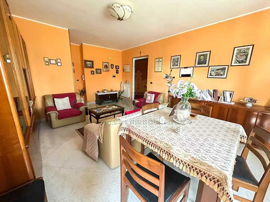 Immagine 2 di Appartamento in vendita  in ZONA CONAD a San Tammaro