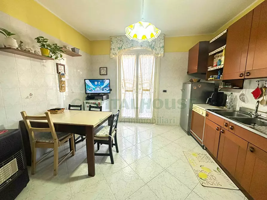 Immagine 7 di Appartamento in vendita  in ZONA CONAD a San Tammaro