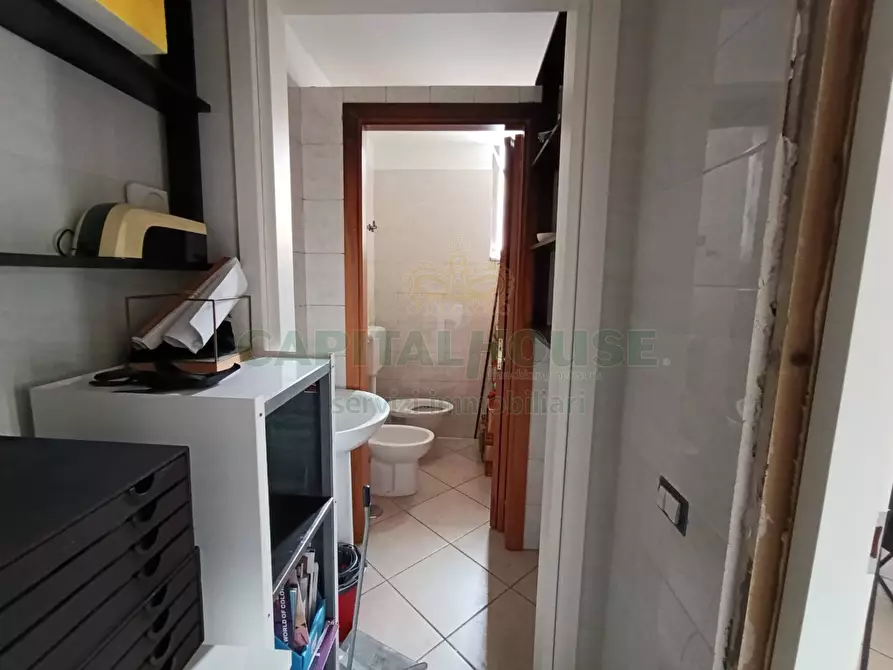 Immagine 10 di Attività commerciale in affitto  a Fisciano