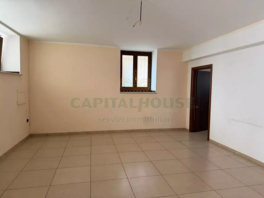 Immagine 1 di Locale commerciale in affitto  in sperone a Sperone