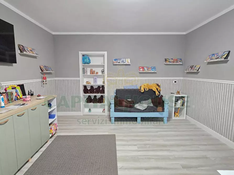 Immagine 21 di Appartamento in vendita  in Via Appia a Capodrise