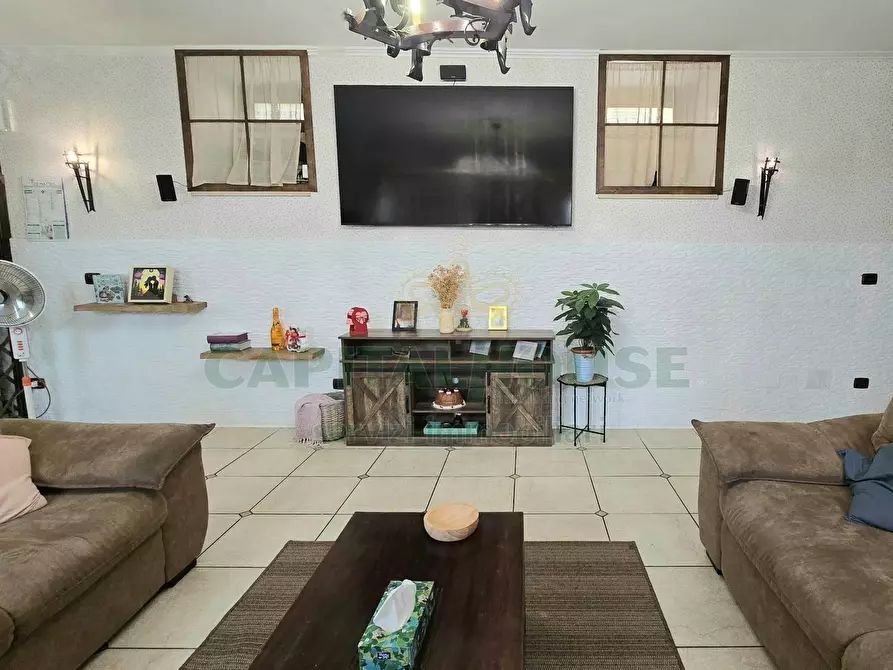 Immagine 12 di Appartamento in vendita  in Via Appia a Capodrise