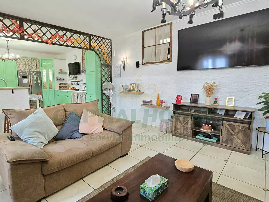 Immagine 11 di Appartamento in vendita  in Via Appia a Capodrise