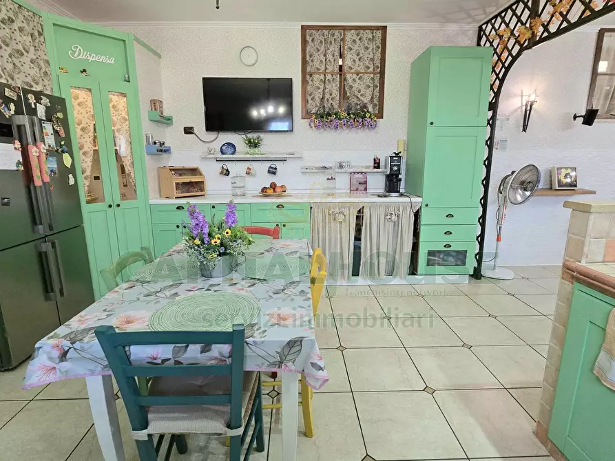 Immagine 8 di Appartamento in vendita  in Via Appia a Capodrise