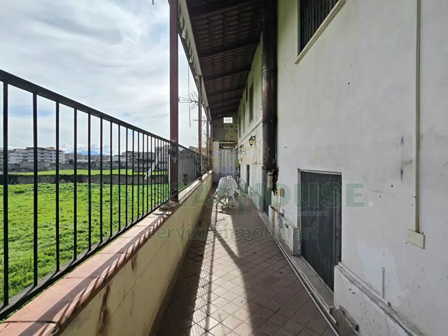 Immagine 49 di Appartamento in vendita  in Via Appia a Capodrise