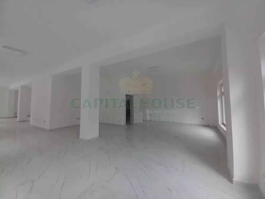 Immagine 10 di Locale commerciale in affitto  in via nazionale delle puglie a Baiano