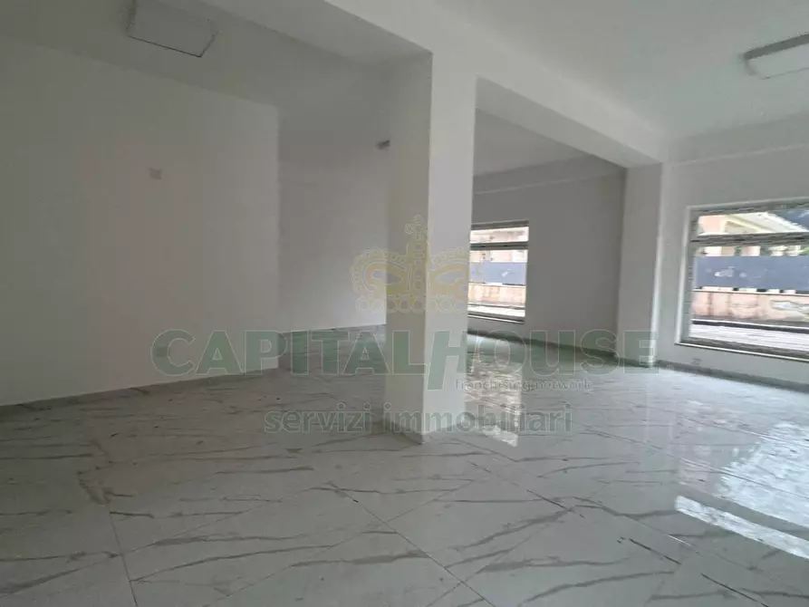 Immagine 13 di Locale commerciale in affitto  in via nazionale delle puglie a Baiano