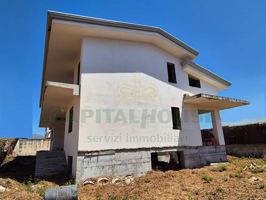 Immagine 1 di Villetta a schiera in vendita  a Camigliano