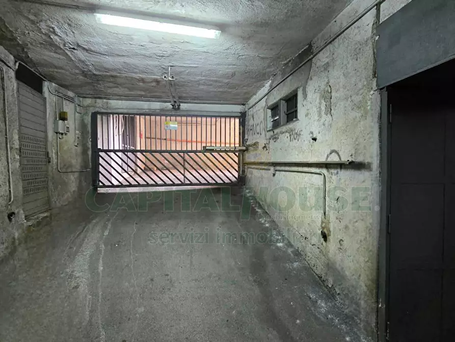 Immagine 26 di Appartamento in vendita  in Via Archimede a Capodrise