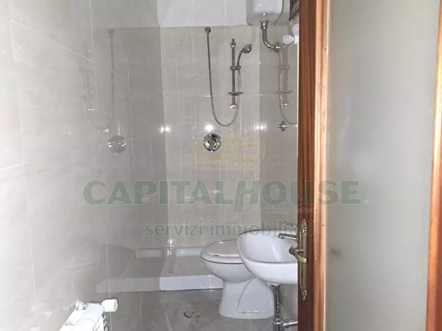 Immagine 17 di Appartamento in vendita  in Via Archimede a Capodrise