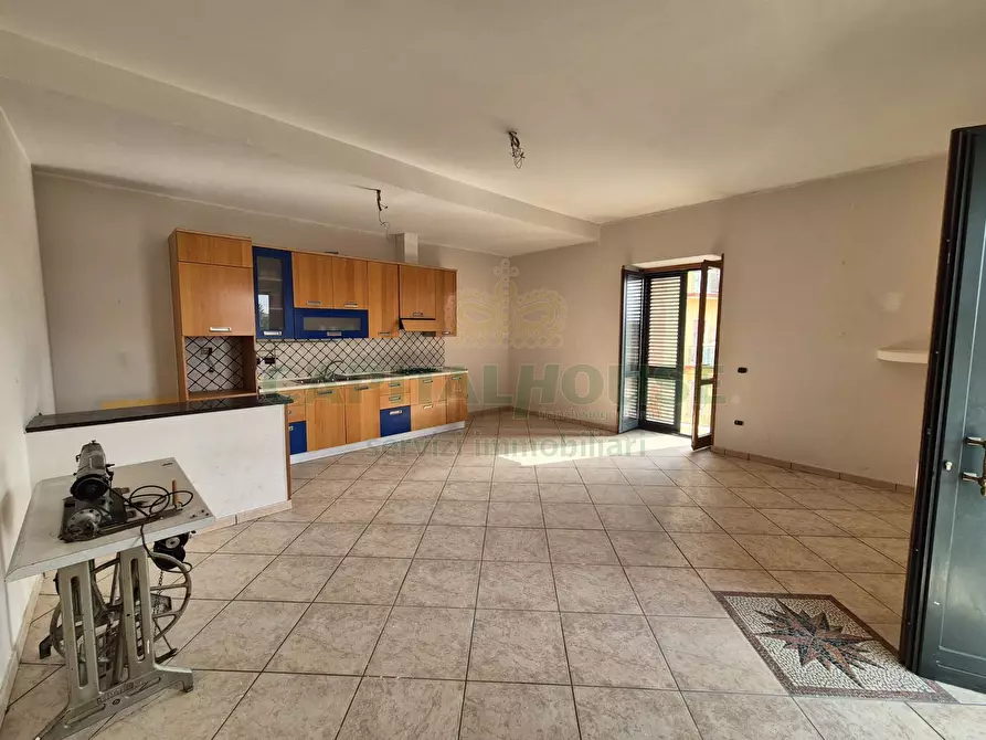Immagine 4 di Appartamento in vendita  in via serrazeta a Sarno