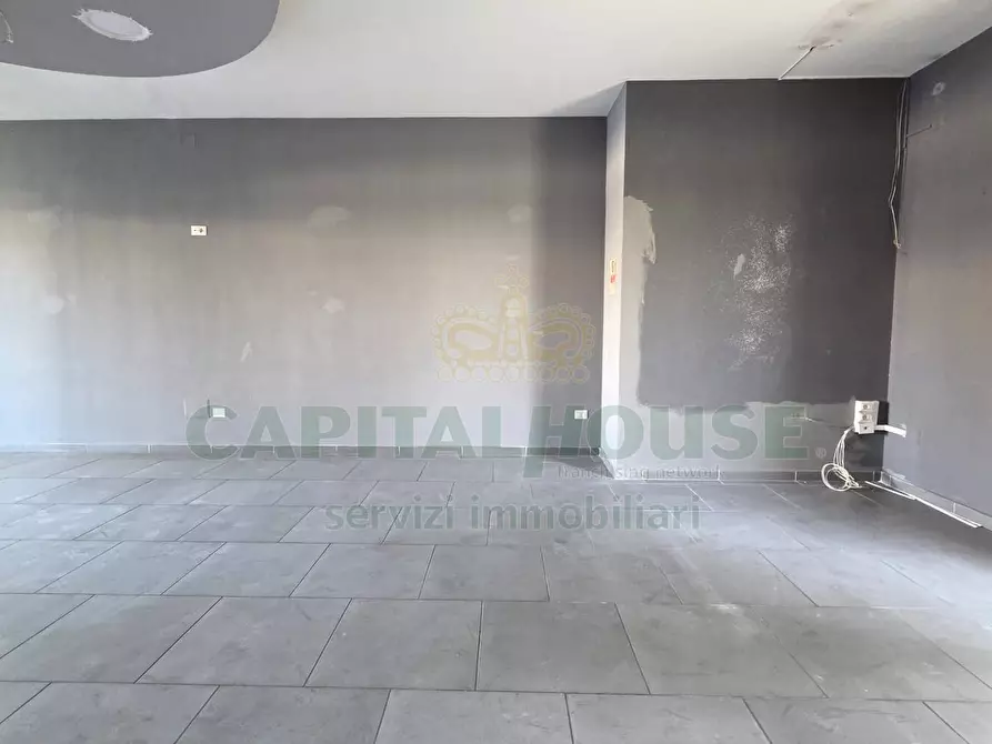 Immagine 5 di Locale commerciale in affitto  a Camposano