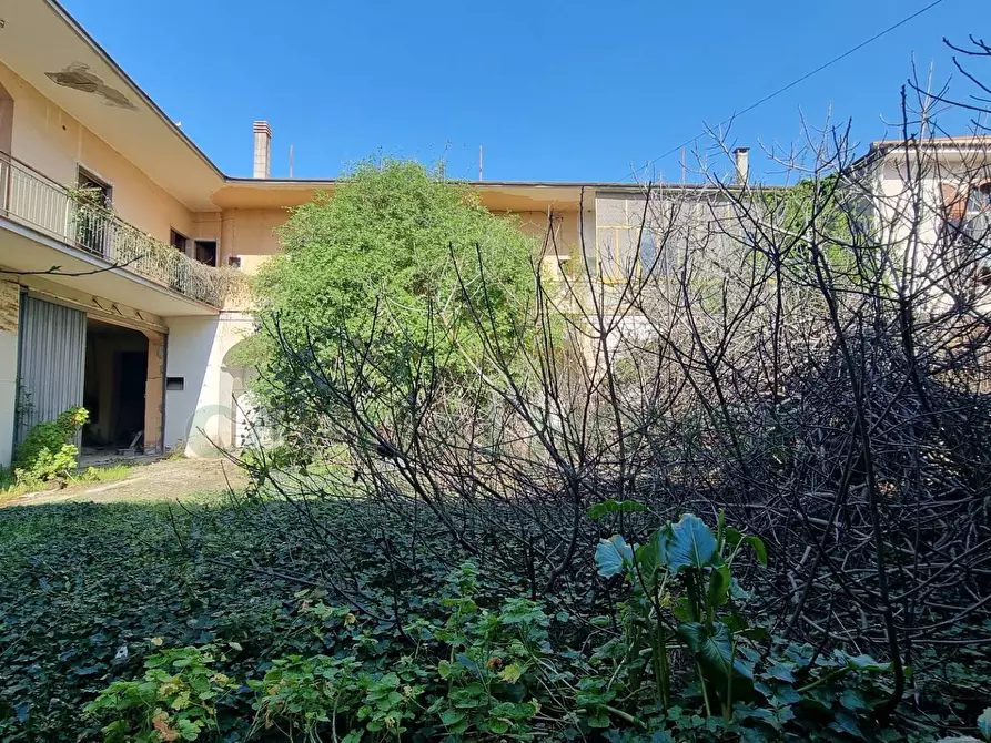 Immagine 3 di Casa indipendente in vendita  a Macerata Campania