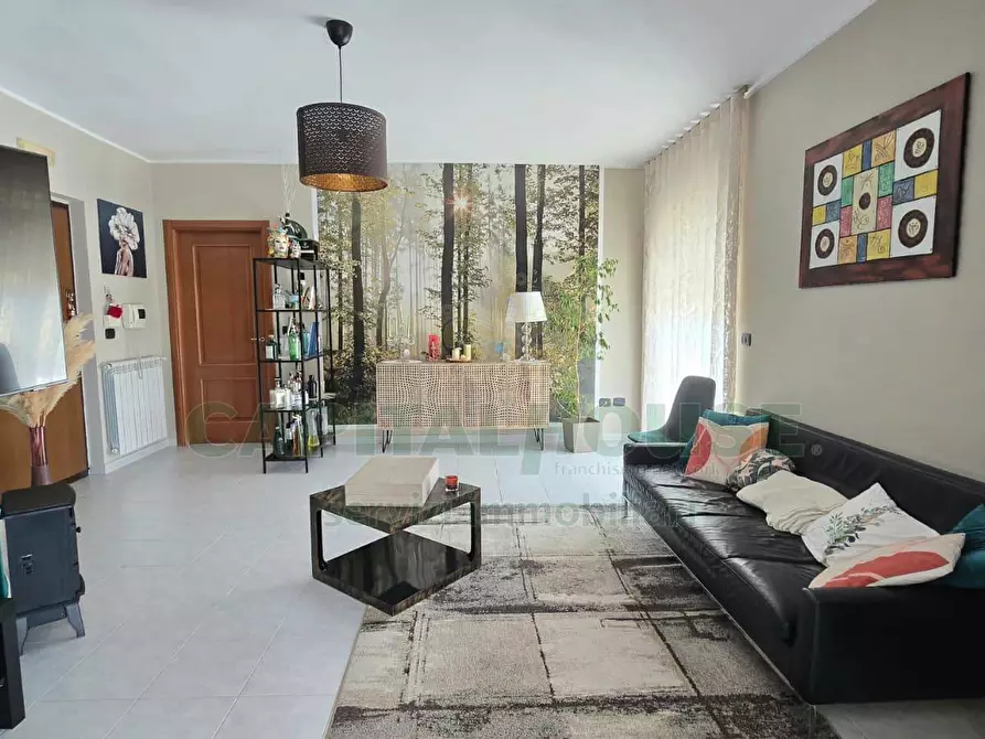 Immagine 3 di Appartamento in vendita  in via Guglielmo Marconi a Capodrise