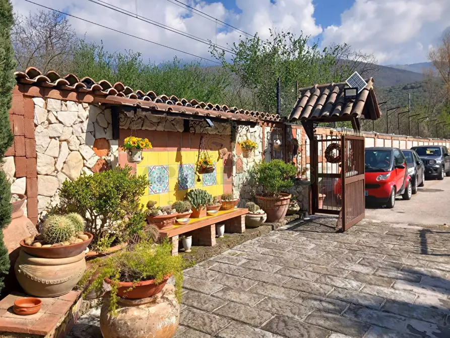 Immagine 8 di Villa in vendita  in via paganini a Baiano