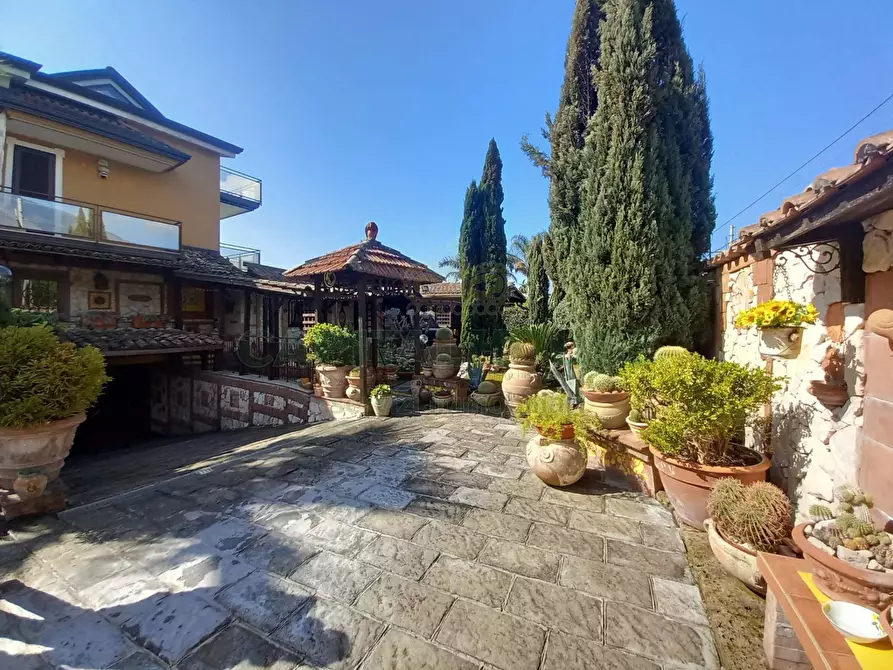 Immagine 15 di Villa in vendita  in via paganini a Baiano