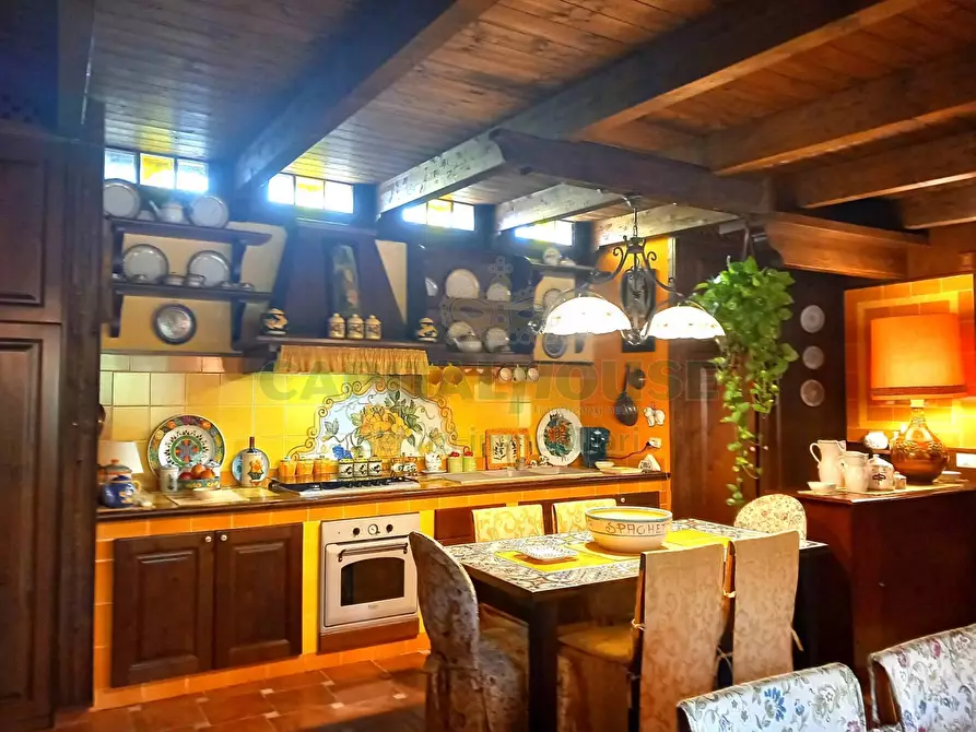 Immagine 33 di Villa in vendita  in via paganini a Baiano
