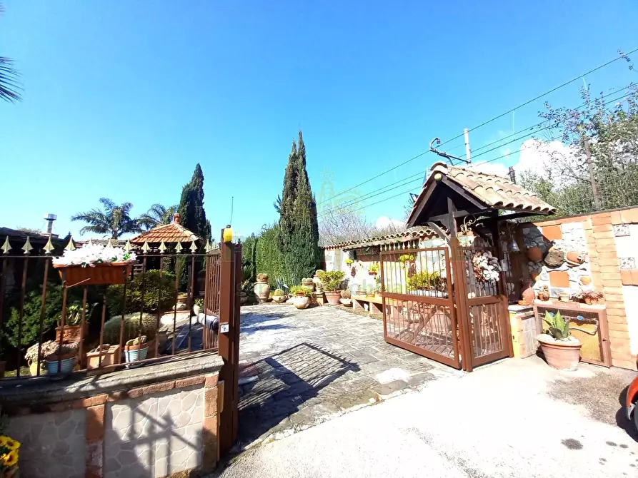 Immagine 37 di Villa in vendita  in via paganini a Baiano