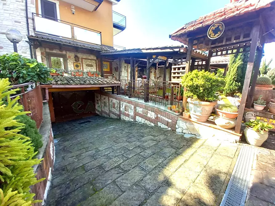 Immagine 43 di Villa in vendita  in via paganini a Baiano