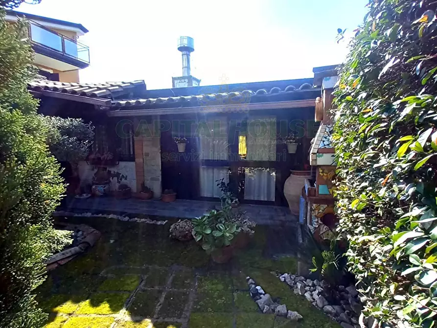Immagine 46 di Villa in vendita  in via paganini a Baiano