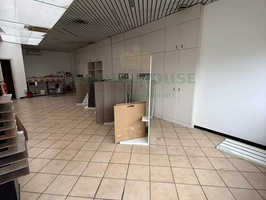 Immagine 2 di Ufficio in affitto  in Via Enrico Mattei a Bologna