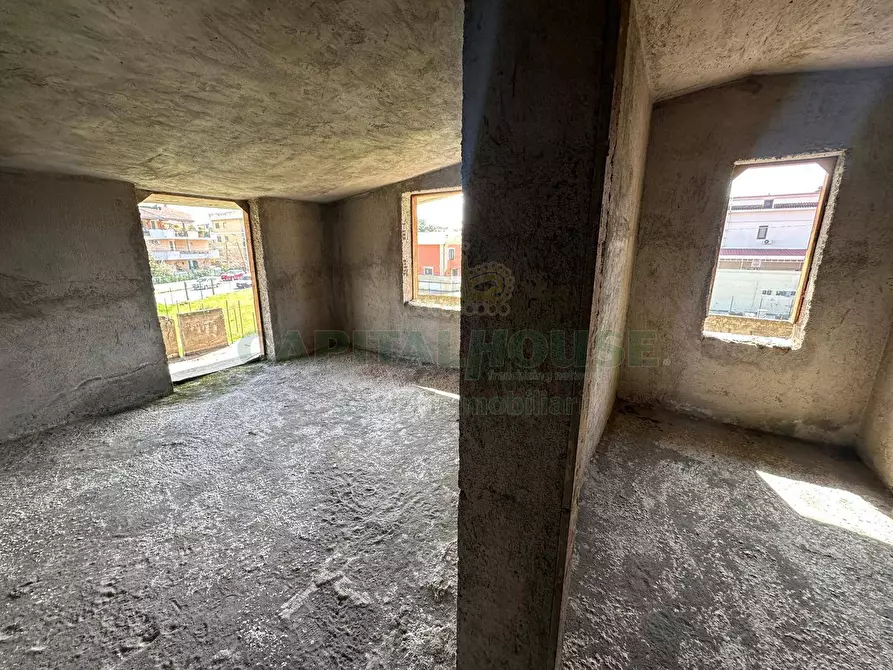 Immagine 12 di Villa in vendita  in via ragni a Cercola