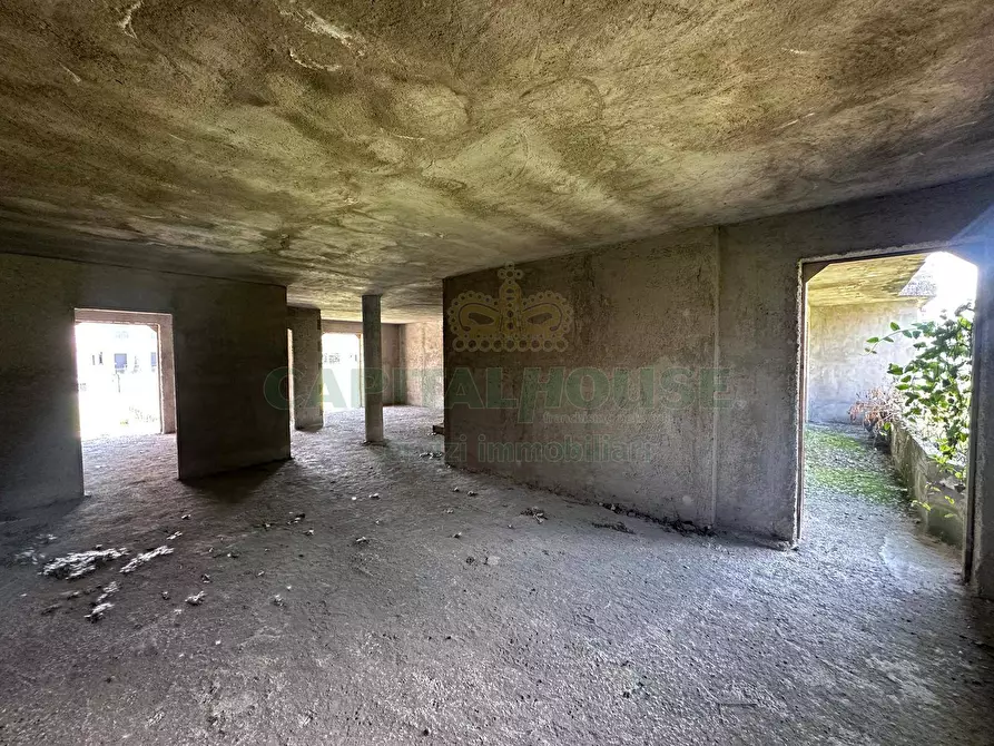 Immagine 11 di Villa in vendita  in via ragni a Cercola