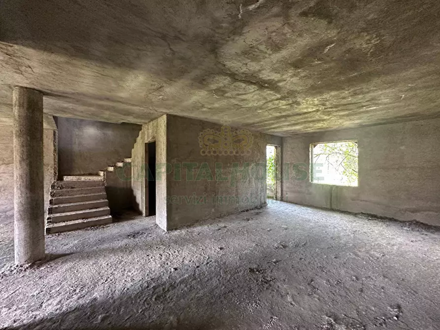 Immagine 12 di Villa in vendita  in via ragni a Cercola