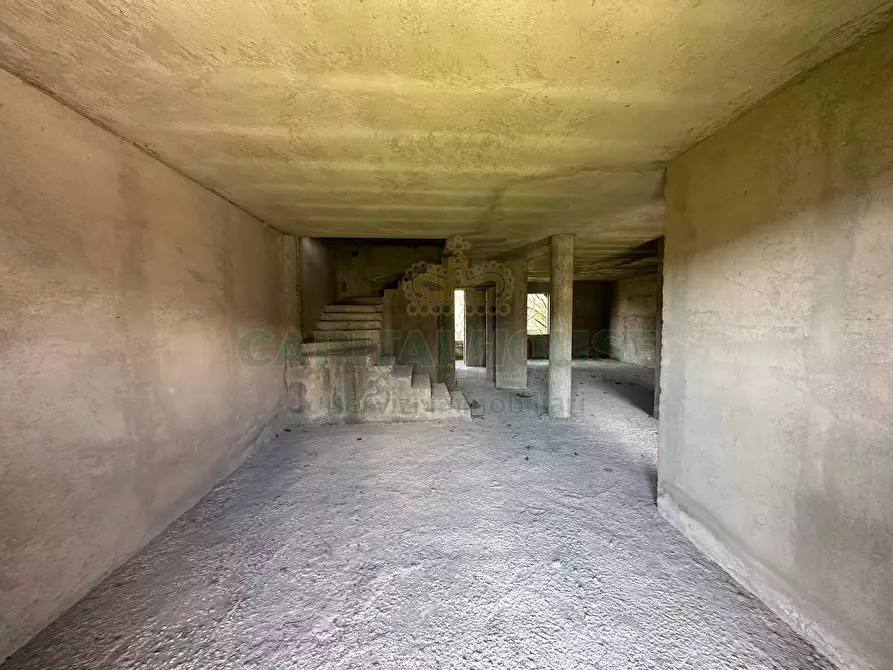 Immagine 17 di Villa in vendita  in via ragni a Cercola